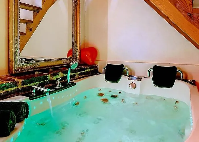 아파트 L'antre Vue - Jacuzzi Au Chateau Belberaud